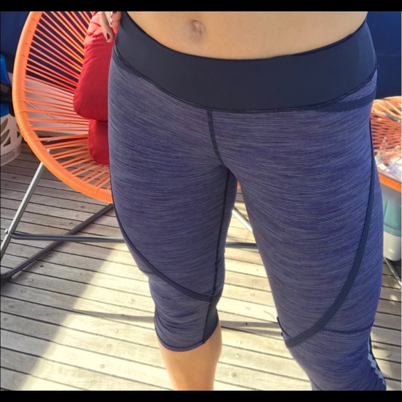 Lululemon running pants size 6 - Picture 3 of 7